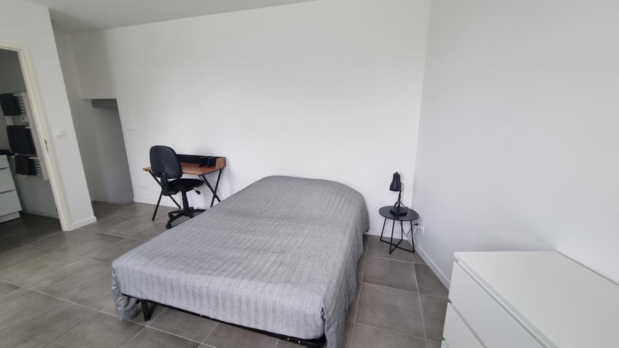 Ferienwohnung T2 37M2 Proche Ker Lann Parc Expo Aeroport Lassy Exterior foto